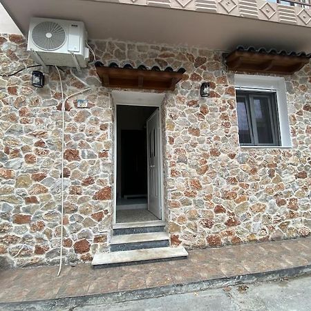 Stone House 48 M Apartamento Acharnes Exterior foto